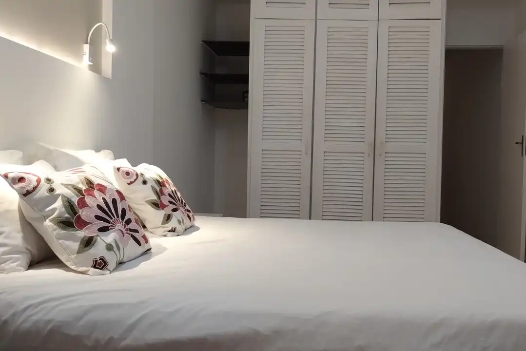 Excelente local. Praia de Ipanema 250m da areia