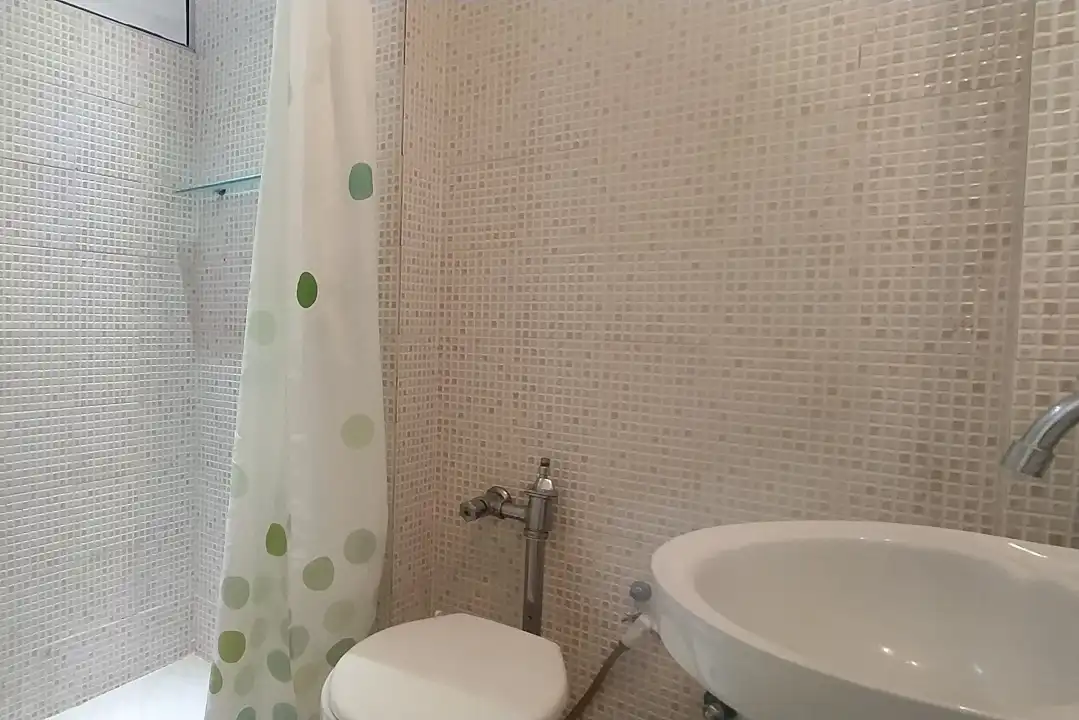 A poucos  metros da praia de Ipanema e Arpoador