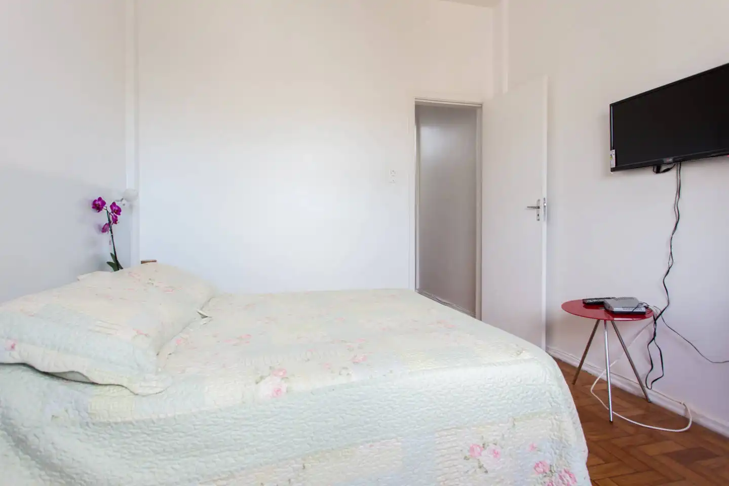 A  200 mts. da praia de Ipanema e Arpoador